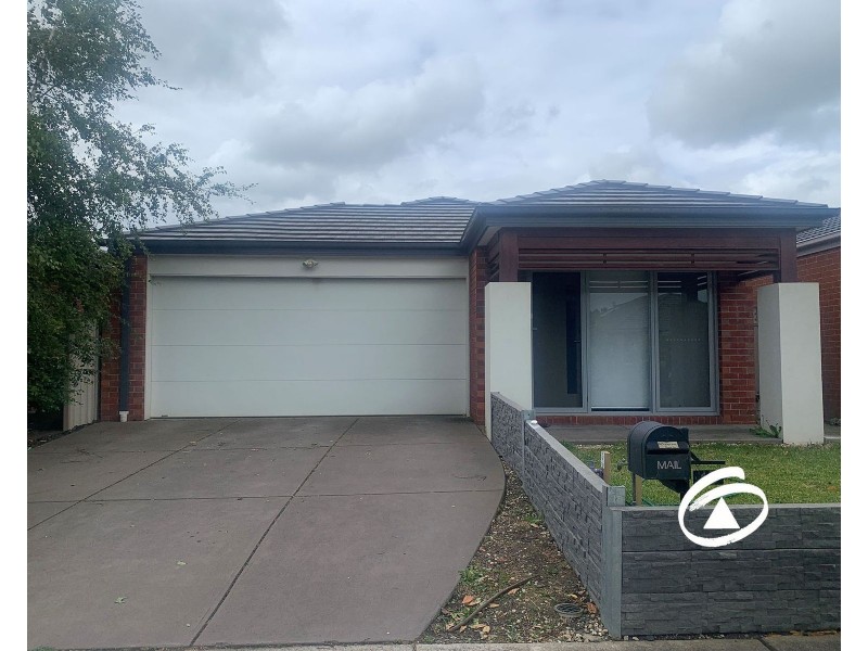 18 Romina Street, Pakenham VIC 3810
