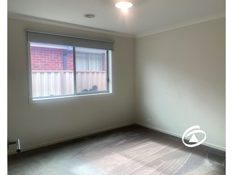 18 Romina Street, Pakenham VIC 3810