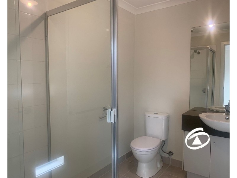 18 Romina Street, Pakenham VIC 3810