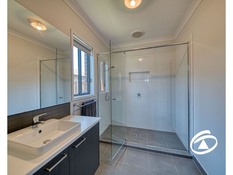 4 Camellia Drive, Bunyip VIC 3815