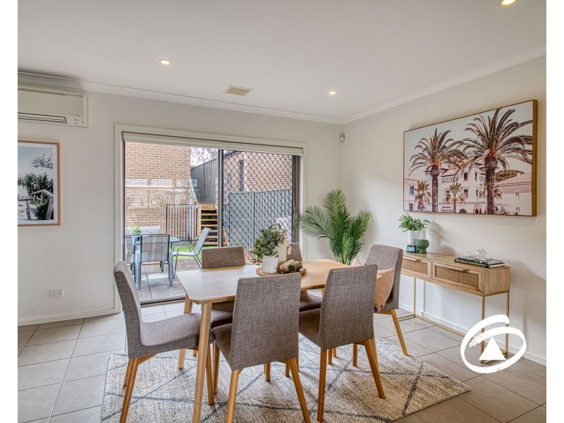 10 Adriatic Way, Pakenham VIC 3810