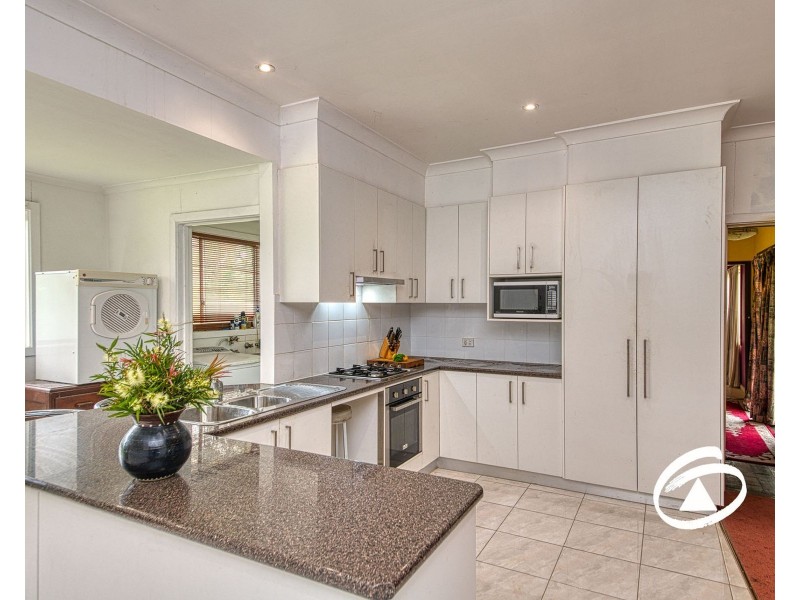 585 Bunyip-Modella Road, Iona VIC 3815