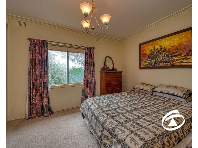 585 Bunyip-Modella Road, Iona VIC 3815
