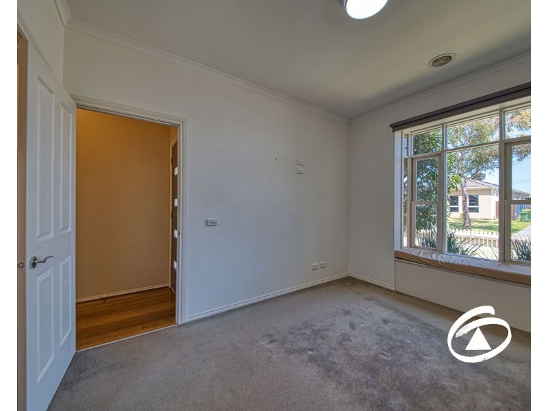 24 Mallee Circuit, Pakenham VIC 3810