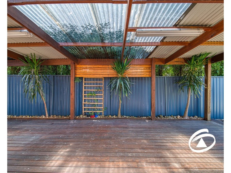 24 Mallee Circuit, Pakenham VIC 3810