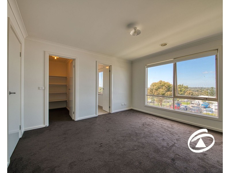 67 Atlantic Drive, Pakenham VIC 3810