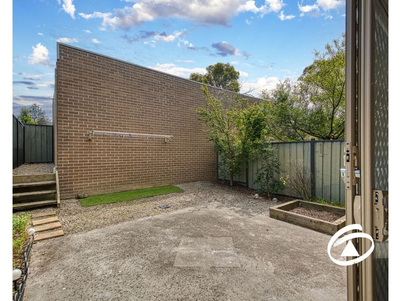 67 Atlantic Drive, Pakenham VIC 3810