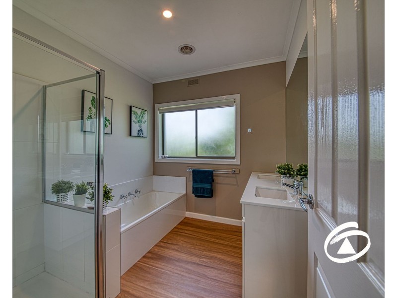 19 Wattletree Road, Bunyip VIC 3815