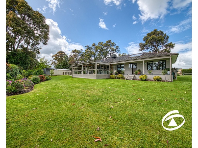 19 Wattletree Road, Bunyip VIC 3815