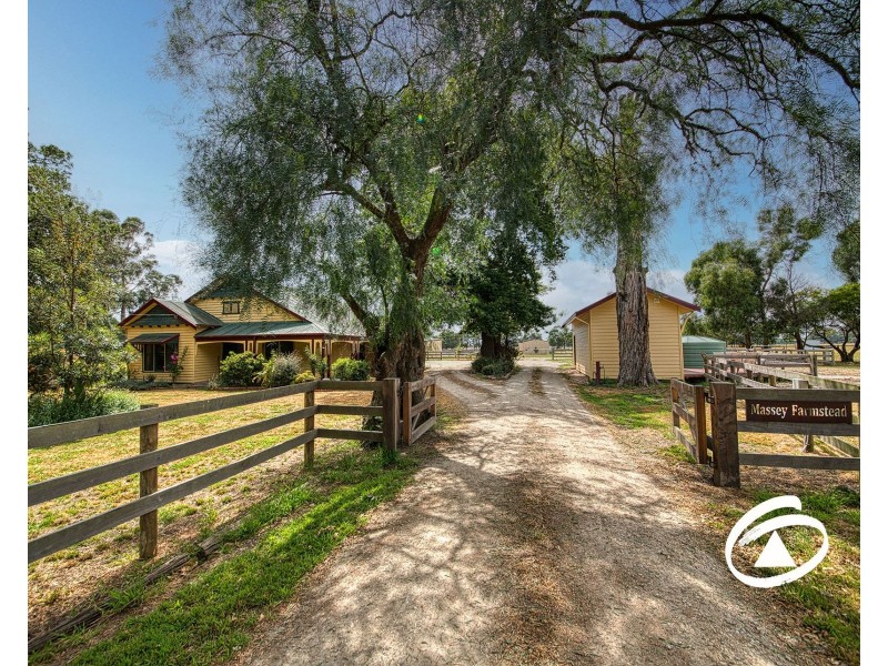 375 Fourteen Mile Road, Garfield VIC 3814