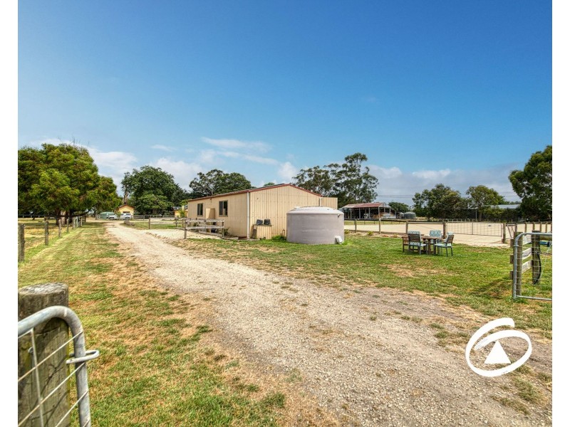 375 Fourteen Mile Road, Garfield VIC 3814