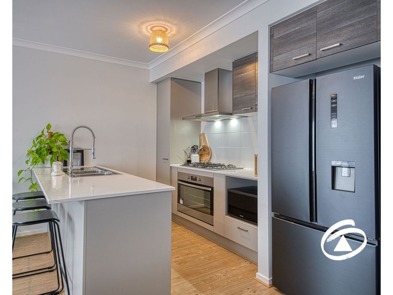 18 Socrates Crescent, Officer VIC 3809