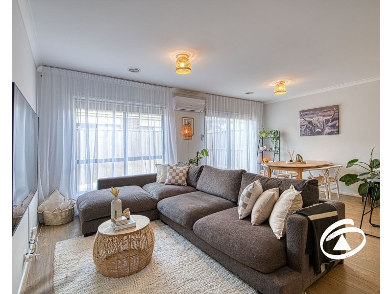 18 Socrates Crescent, Officer VIC 3809