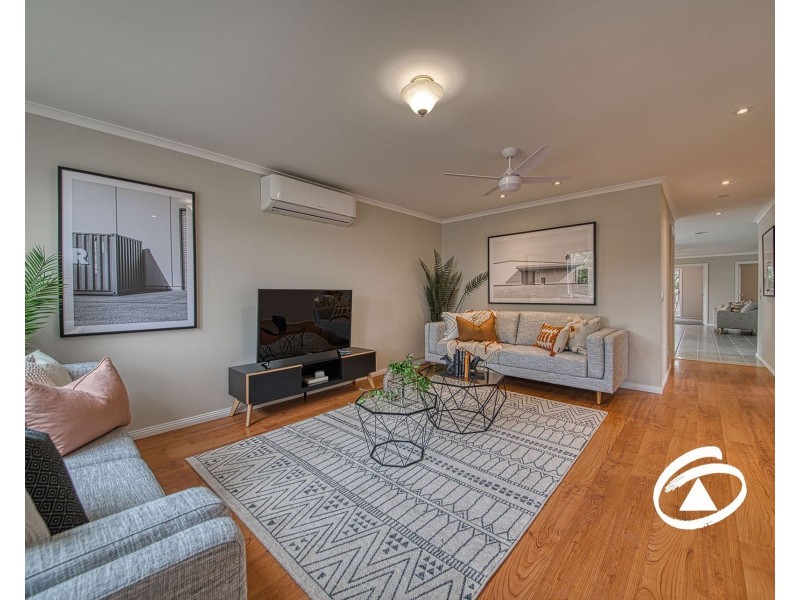 31 Grevillea Place, Pakenham VIC 3810
