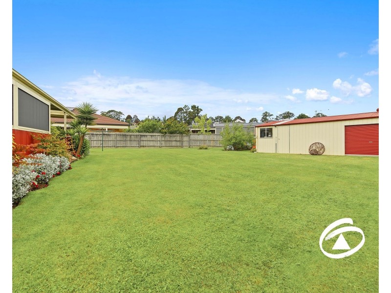 29 Summerhill Boulevard, Drouin VIC 3818