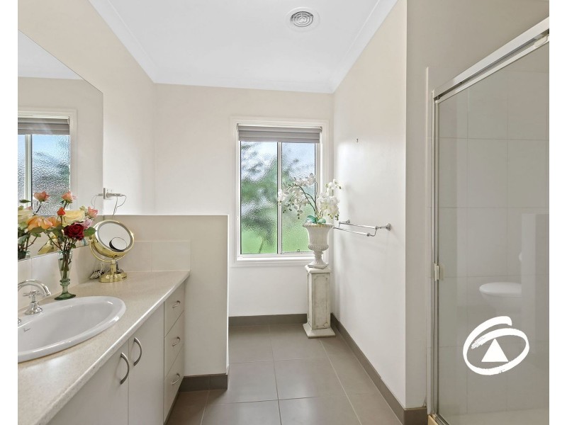 29 Summerhill Boulevard, Drouin VIC 3818