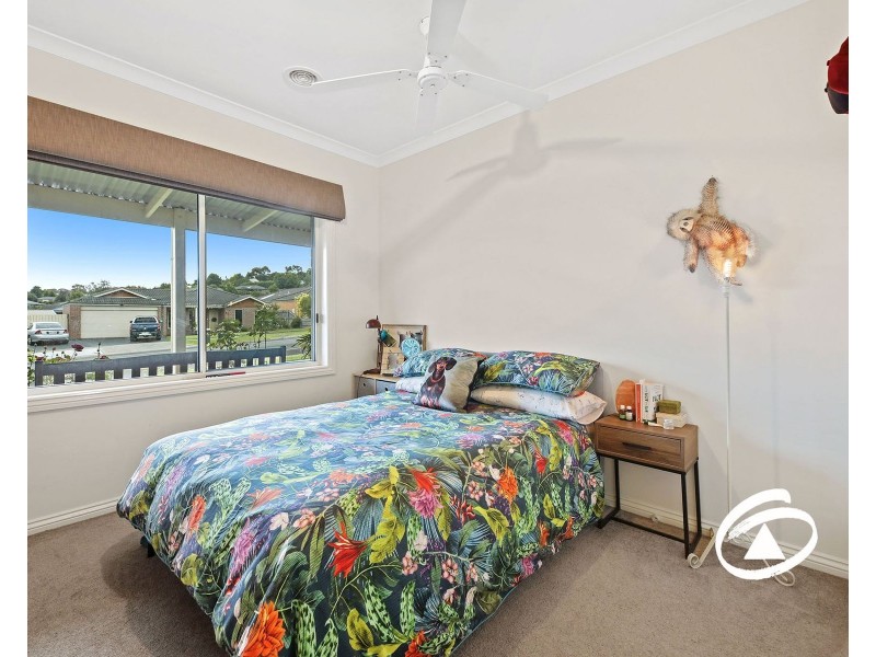 29 Summerhill Boulevard, Drouin VIC 3818