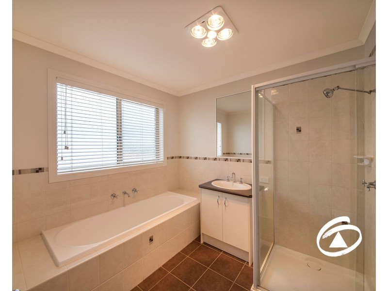 5 Kerferd Street, Berwick VIC 3806