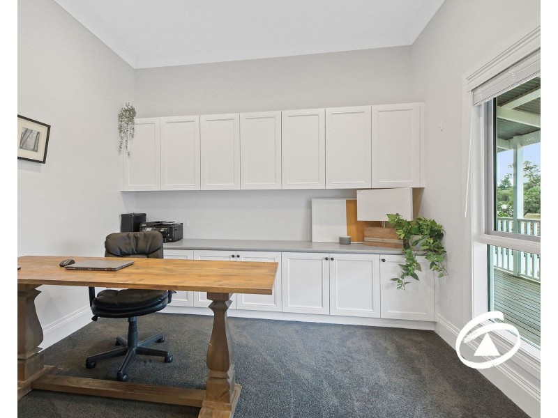 8 Ravendene Court, Maryknoll VIC 3812