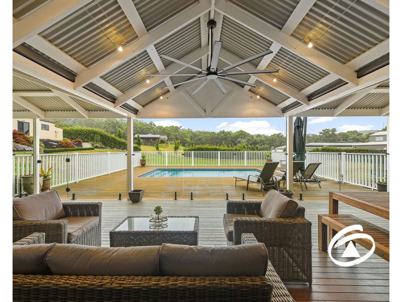 8 Ravendene Court, Maryknoll VIC 3812