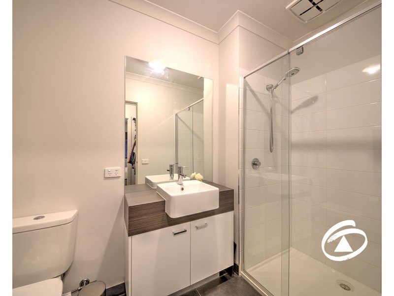 10 Todd Lane, Pakenham VIC 3810