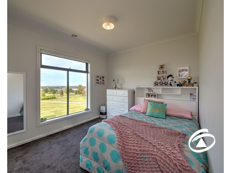 10 Todd Lane, Pakenham VIC 3810