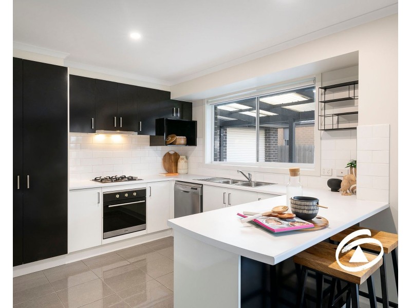 11 Amber Lane, Koo Wee Rup VIC 3981