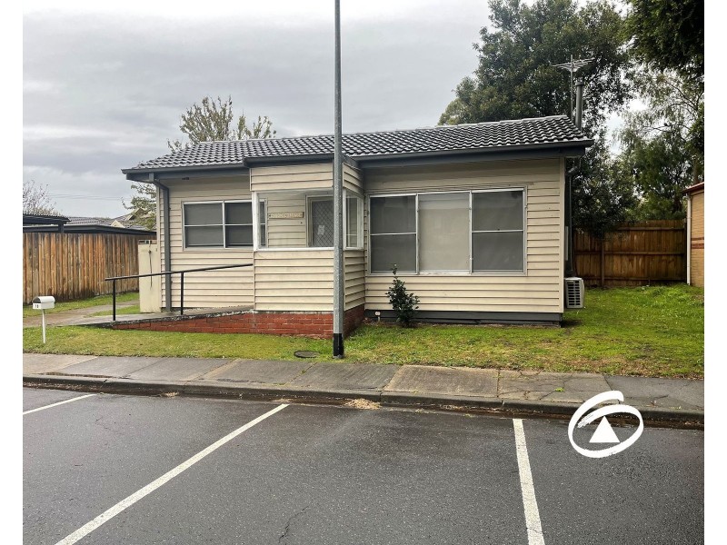 18 Dame Pattie Avenue, Pakenham VIC 3810