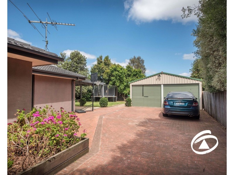 9 Pommel Street, Pakenham VIC 3810