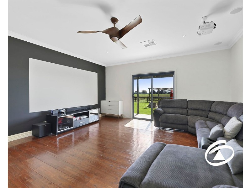 415 Thwaites Road, Yannathan VIC 3981