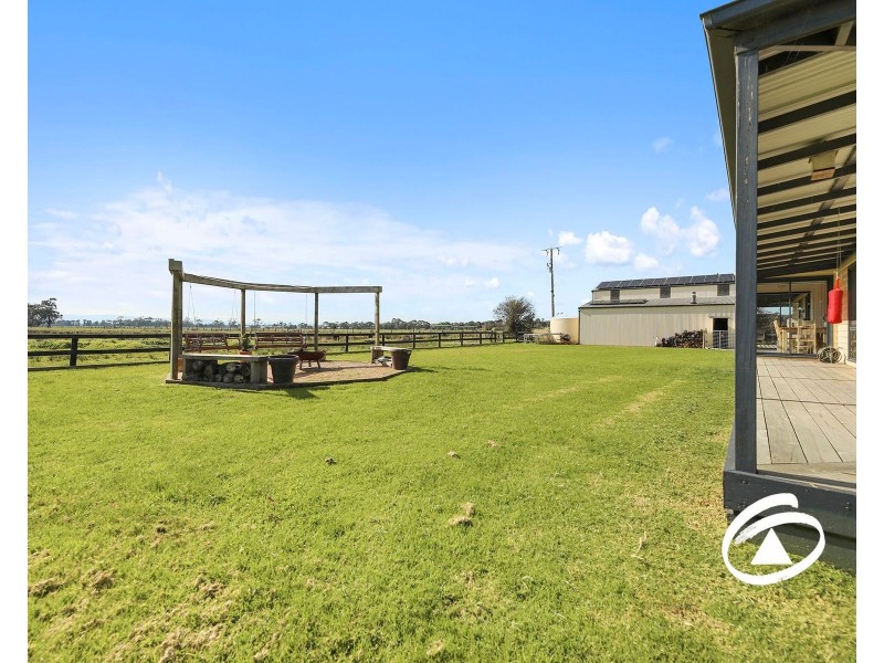 415 Thwaites Road, Yannathan VIC 3981