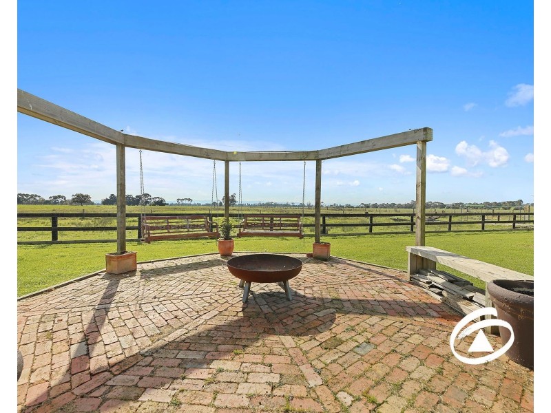 415 Thwaites Road, Yannathan VIC 3981