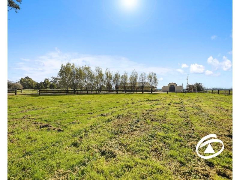 415 Thwaites Road, Yannathan VIC 3981