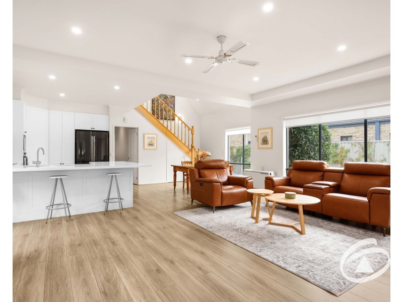 3 Clearwater Drive, Pakenham VIC 3810