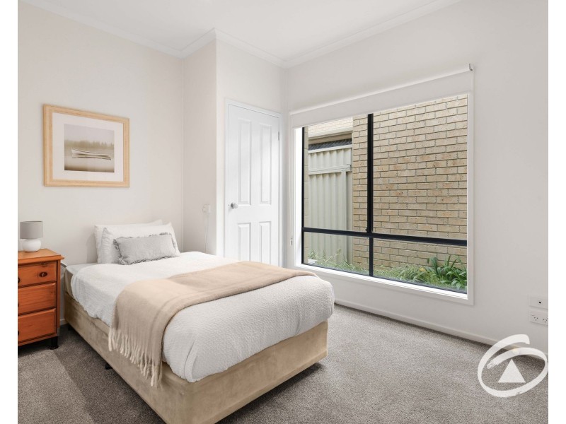 3 Clearwater Drive, Pakenham VIC 3810