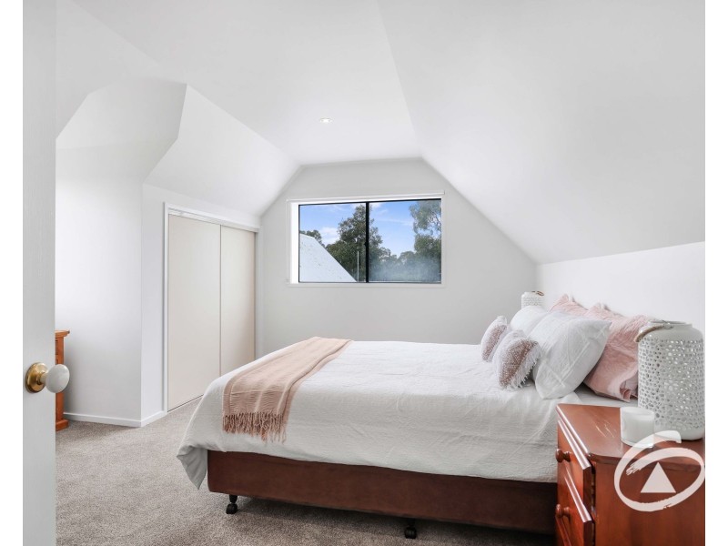 3 Clearwater Drive, Pakenham VIC 3810