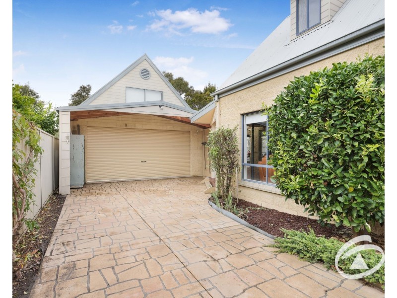 3 Clearwater Drive, Pakenham VIC 3810