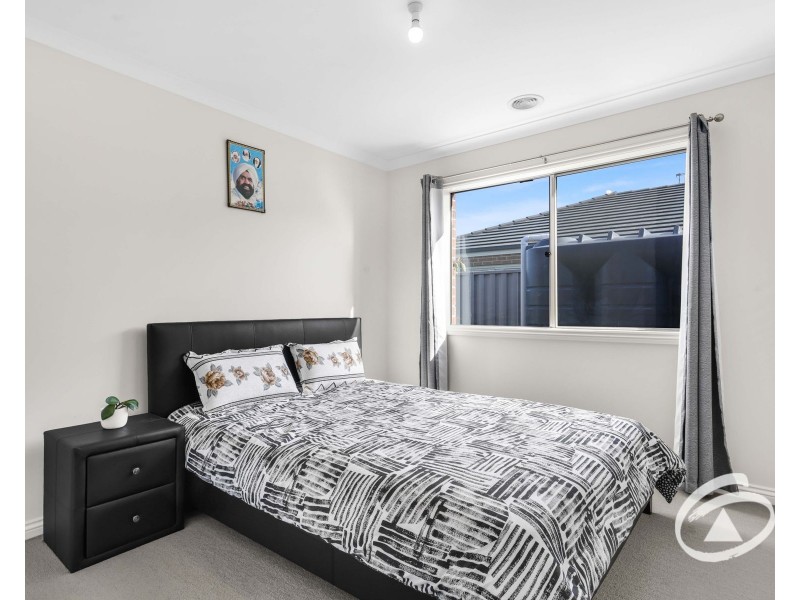 10 Woodlet Place, Pakenham VIC 3810