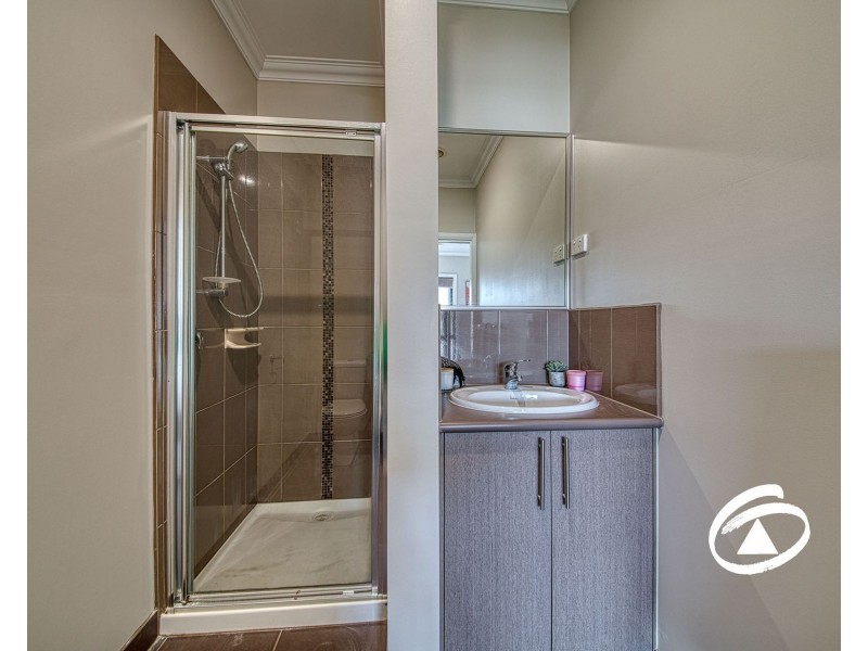 23 Cohens Way, Pakenham VIC 3810