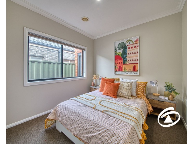 23 Cohens Way, Pakenham VIC 3810