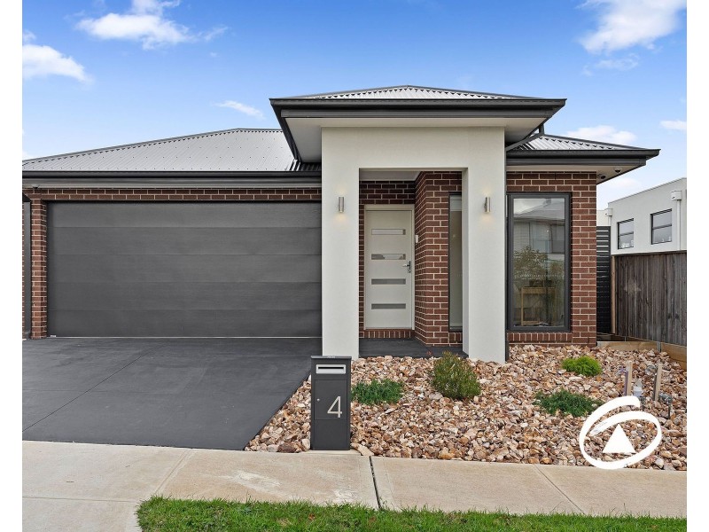 4 Coalport Rise, Officer VIC 3809