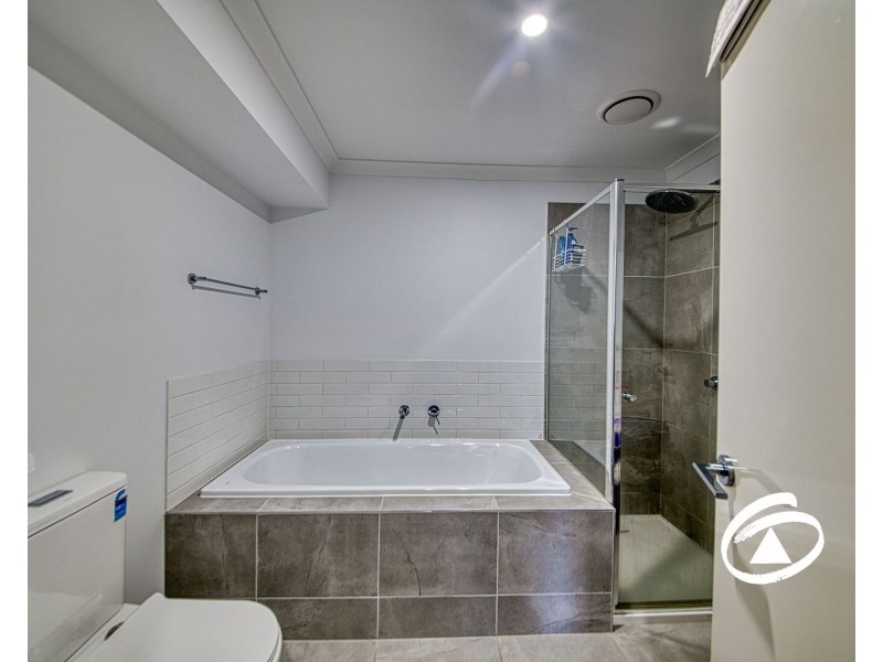 8B Tremont Street, Pakenham VIC 3810