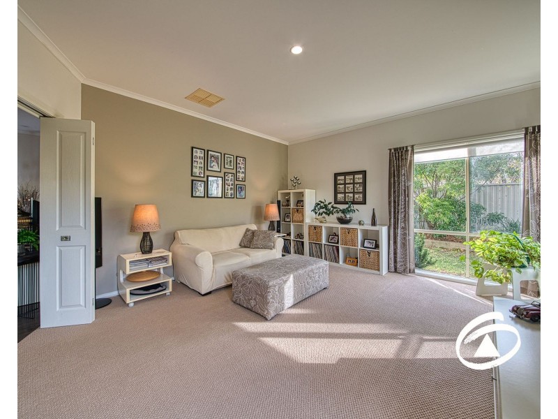 14 Benambra Close, Pakenham VIC 3810