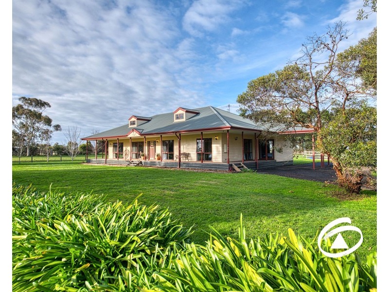 9 Latta Road, Nar Nar Goon VIC 3812