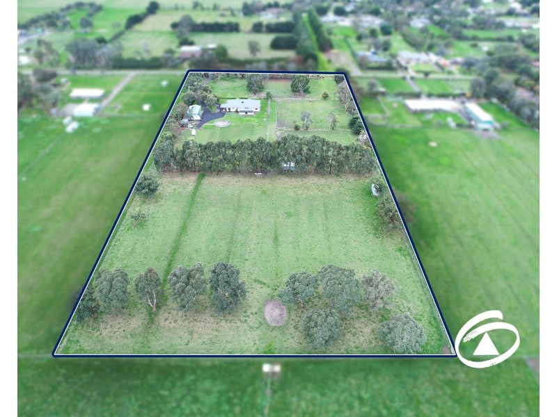 9 Latta Road, Nar Nar Goon VIC 3812