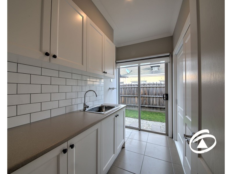 11 Clare Court, Garfield VIC 3814