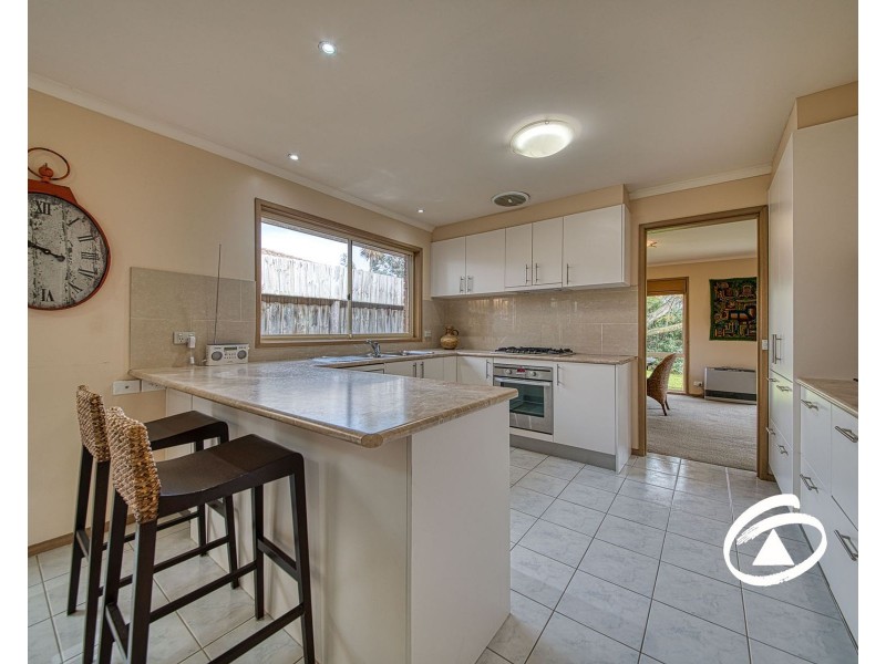 18 McNamara Court, Pakenham VIC 3810