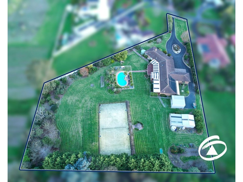 15-16 Lansell Close, Narre Warren South VIC 3805