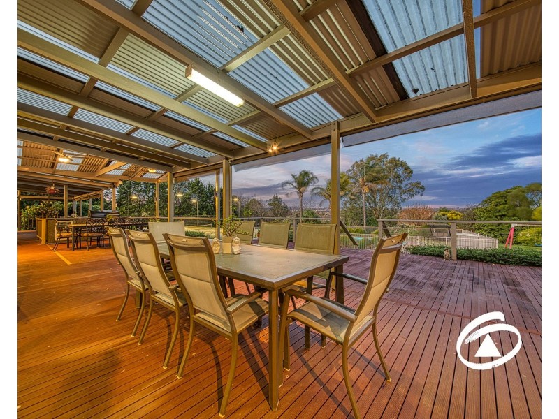 15-16 Lansell Close, Narre Warren South VIC 3805