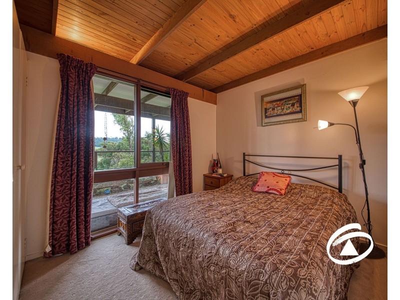 76 Shelton Road, Pakenham Upper VIC 3810